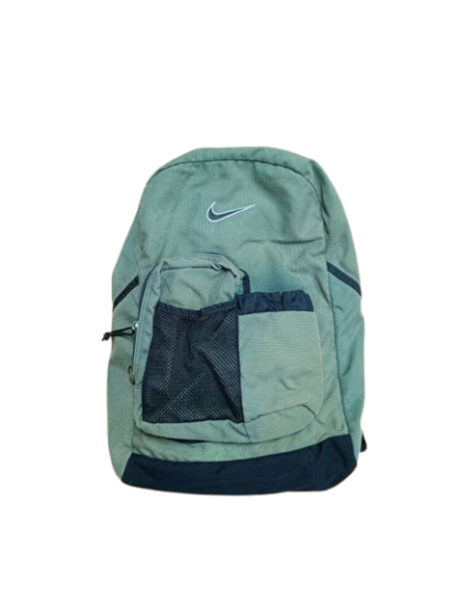 Bolso de uso diario Nike Verde 20 lts.- USADO