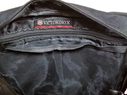 Bolso  Cruzado Victorinox Negro - USADO - Image 3