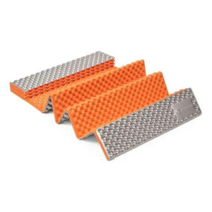 Aislante de neopreno corrugado para camping - Naranja